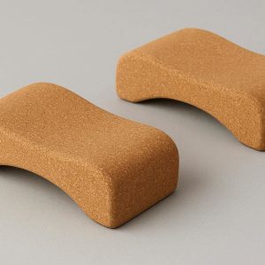 17 Curved Yoga Blocks For Ergonomic Wrist Support And Better Grip In Advanced Arm Balance Poses